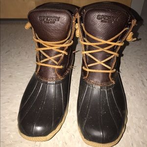 SPERRY DUCK BOOTS
